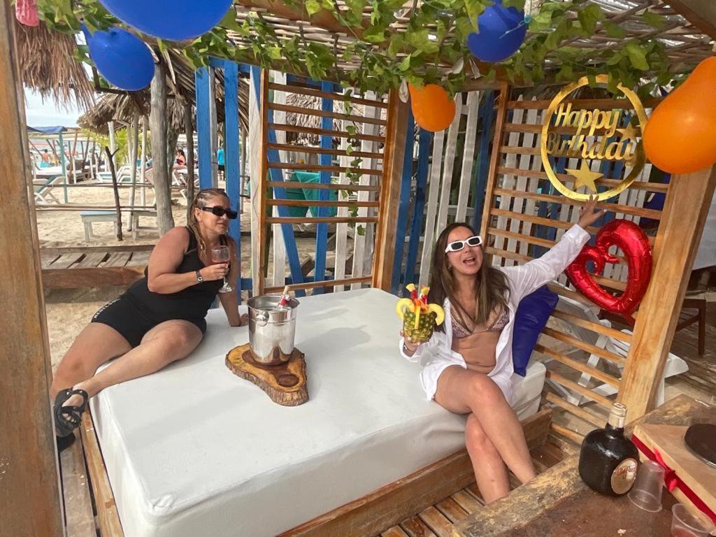 Апарт отель Cabanas W Бару Экстерьер фото